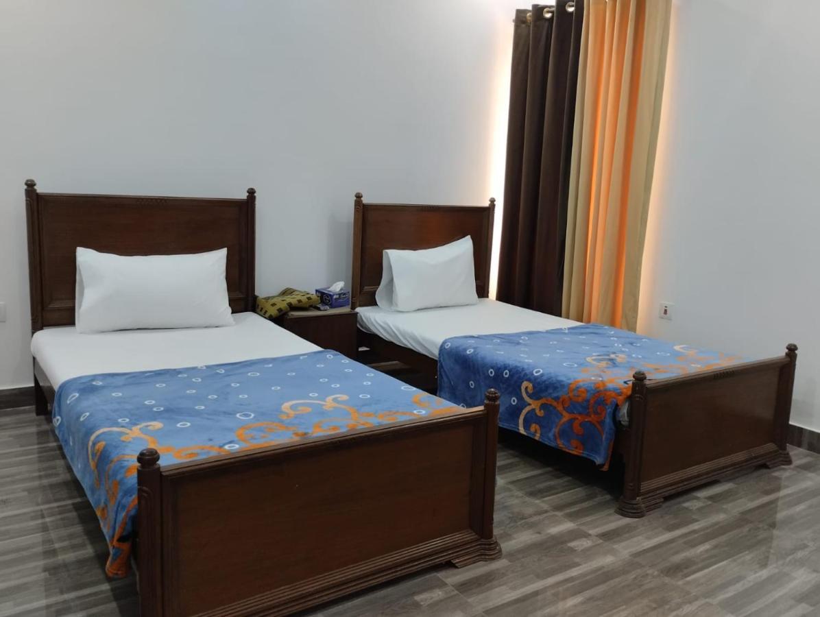 Itl Guesthouse Равалпинди Экстерьер фото